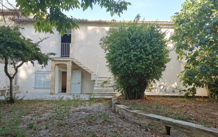 Maison de village GALLARGUES-LE-MONTUEUX 192 m2 520 000 € Maison de village GALLARGUES-LE-MONTUEUX 192 m2 520 000 €