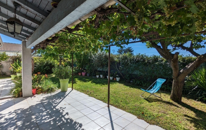  AIGUES-VIVES IMMO Maison / Villa | MANDUEL (30129) | 114 m2 | 329 000 € 