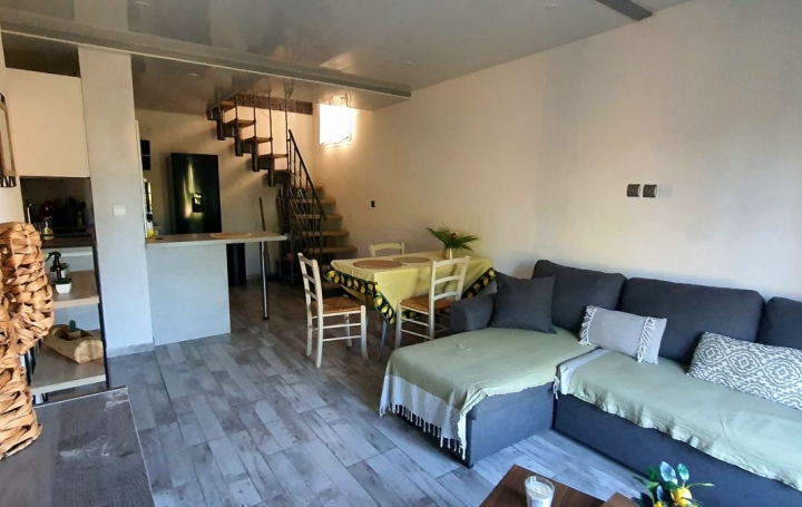  AIGUES-VIVES IMMO House | GALLARGUES-LE-MONTUEUX (30660) | 46 m2 | 138 000 € 